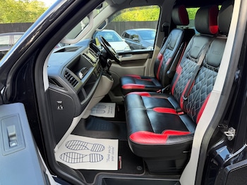 Used Volkswagen Transporter 2017 for sale - 76045814: Photo