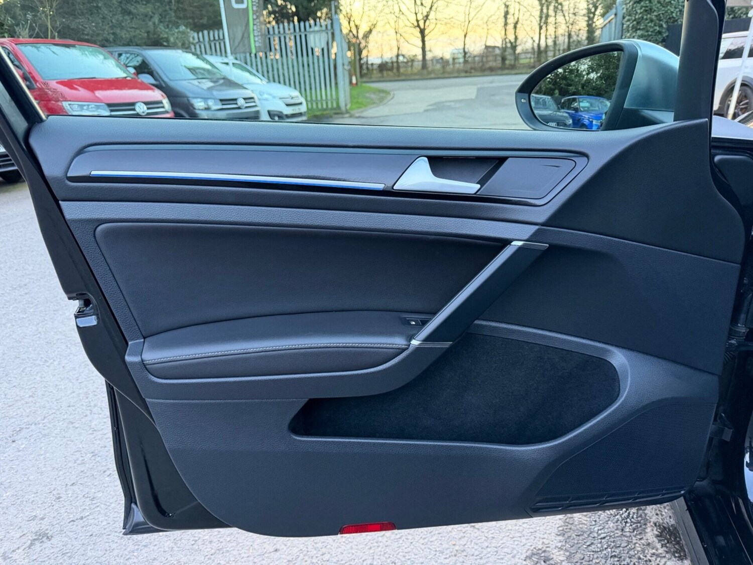 Used Volkswagen Golf 2015 for sale - 77744451: Photo 20