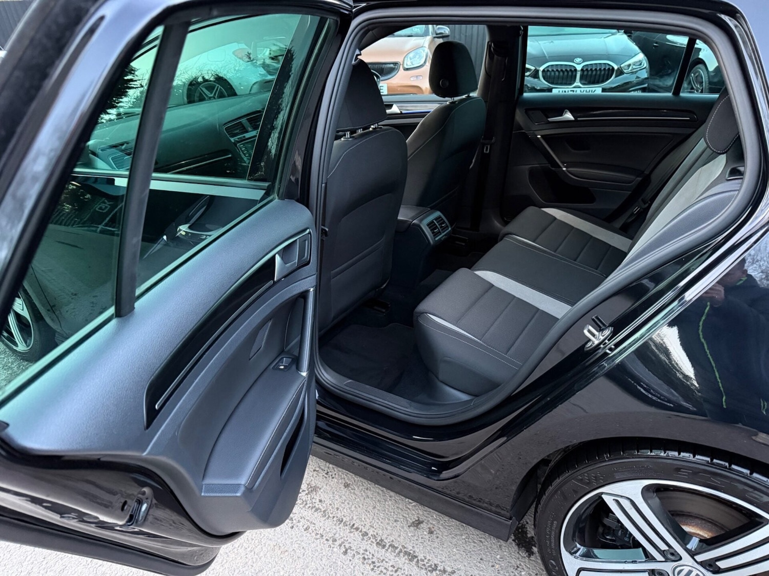 Used Volkswagen Golf 2015 for sale - 77744451: Photo 22