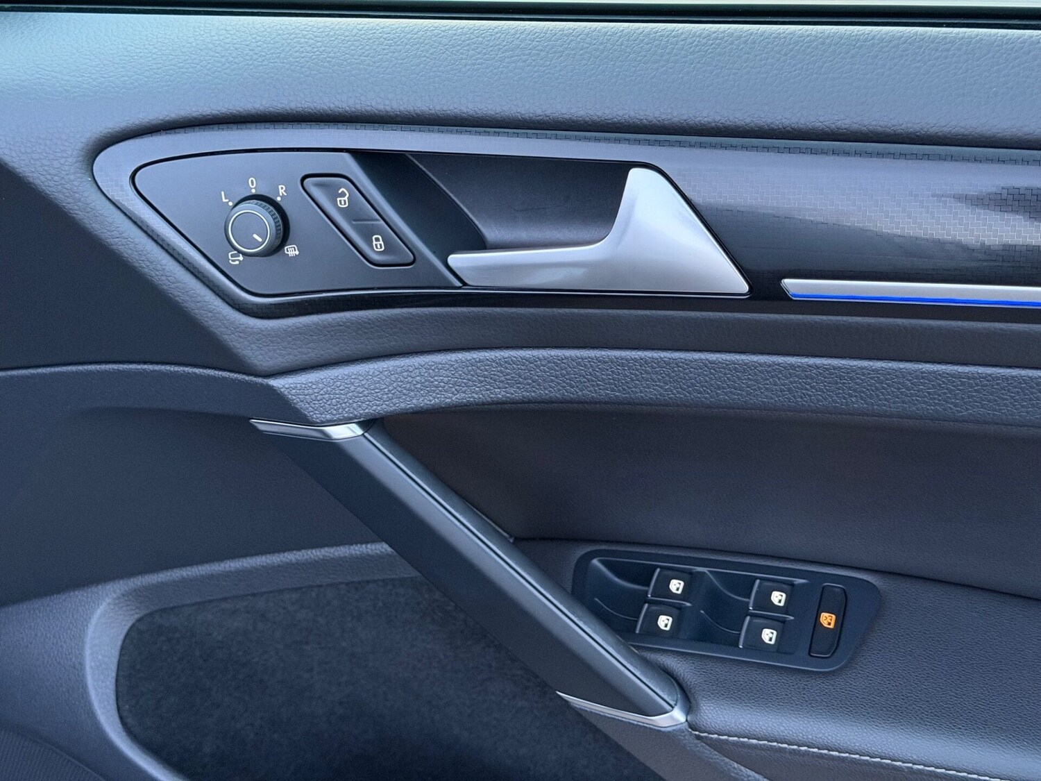 Used Volkswagen Golf 2015 for sale - 77744451: Photo 32