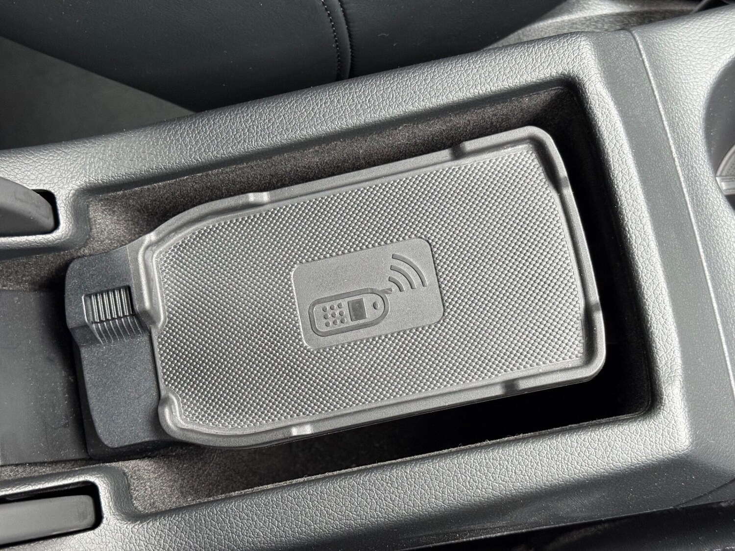 Used Audi Q3 2016 for sale - 76287062: Photo 45