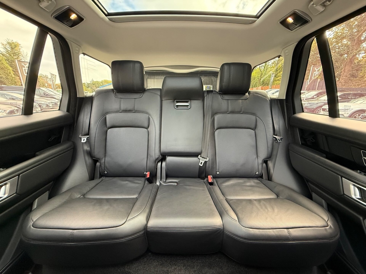 Used Land Rover Range Rover 2019 for sale - 76312232: Photo 18