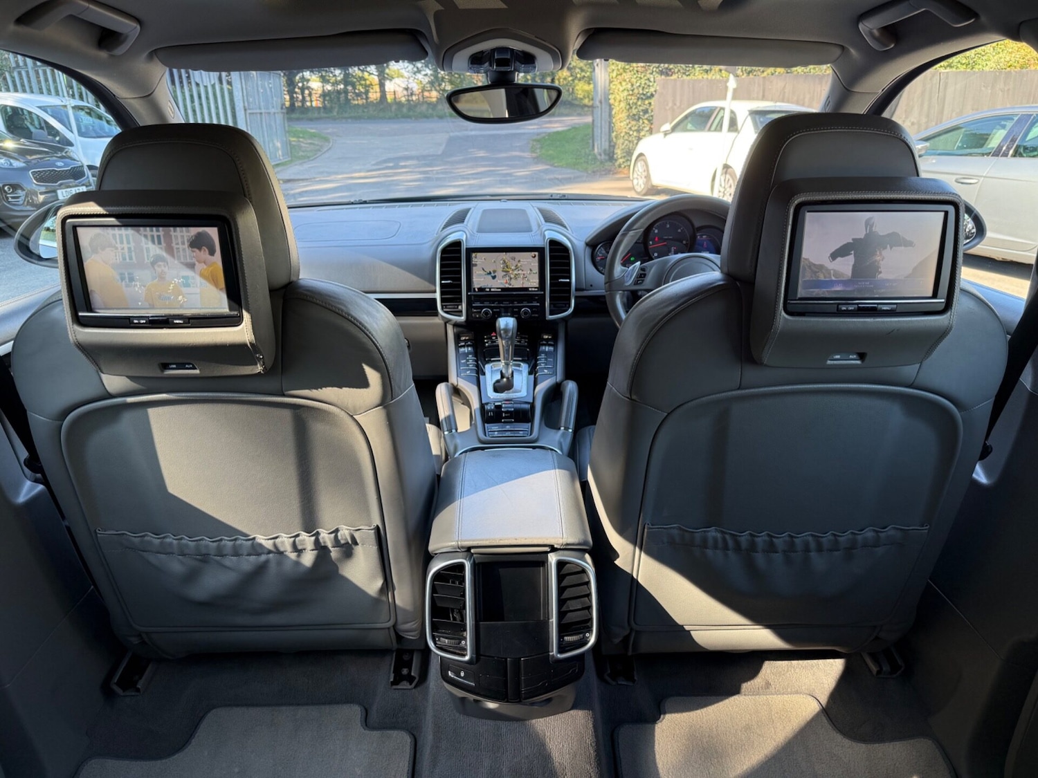 Used Porsche Cayenne 2012 for sale - 76133773: Photo 34