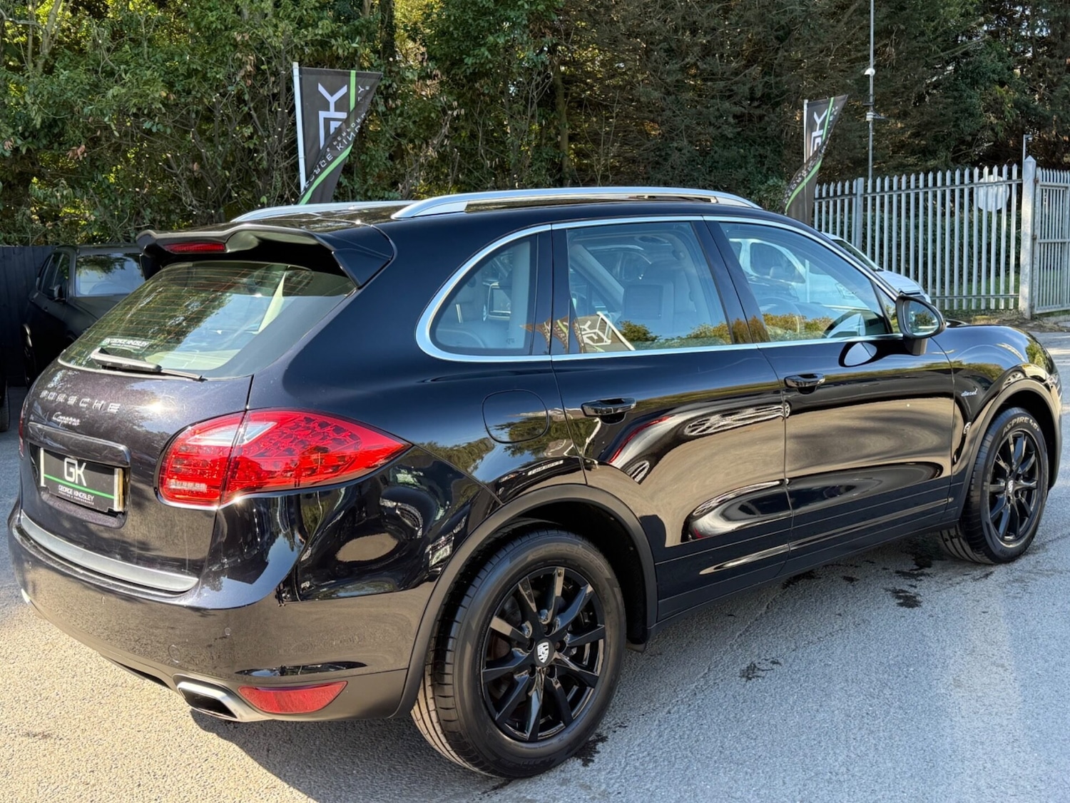Used Porsche Cayenne 2012 for sale - 76133773: Photo 6