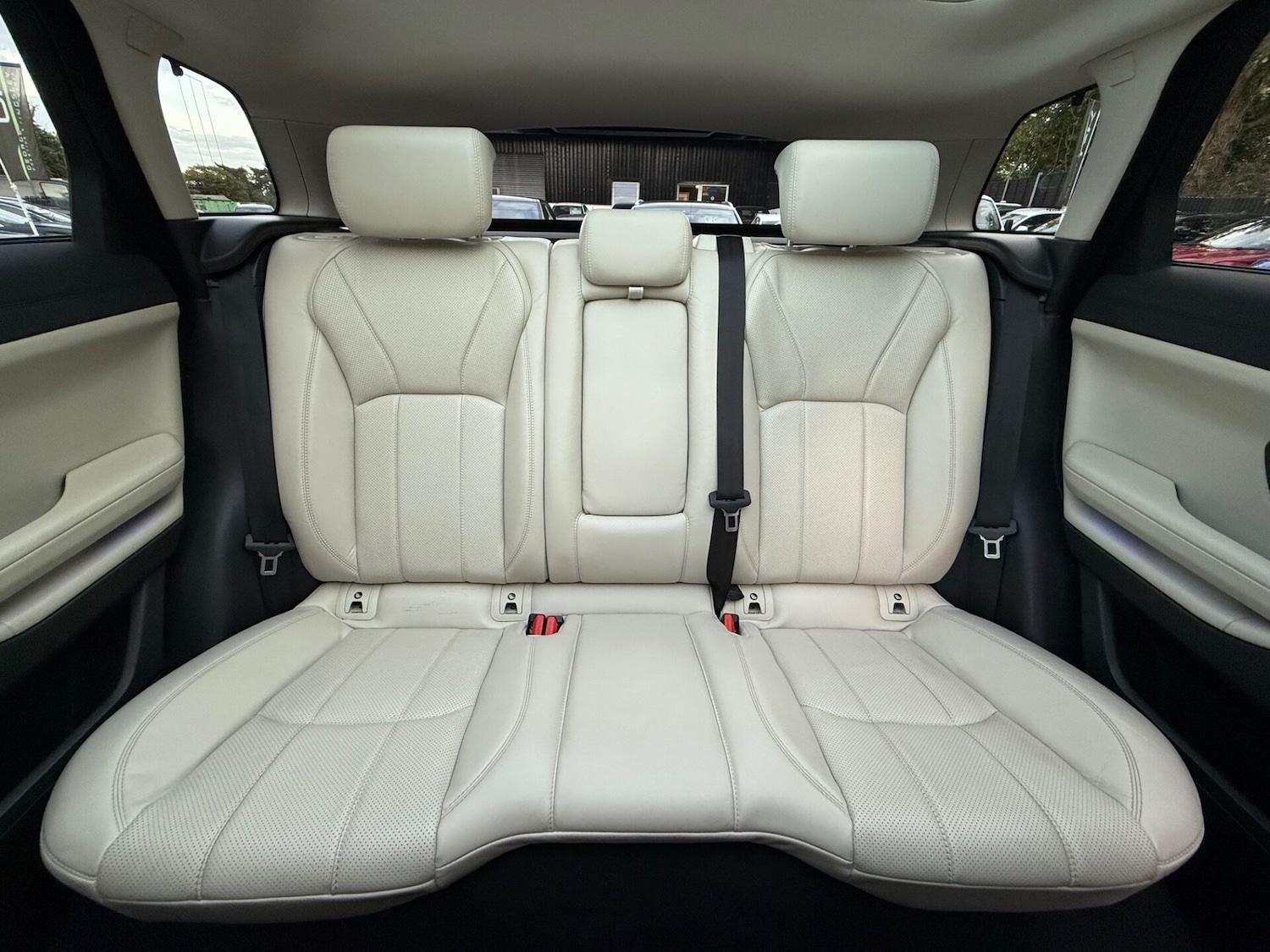 Used Land Rover Range Rover Evoque 2016 for sale - 76352360: Photo 18