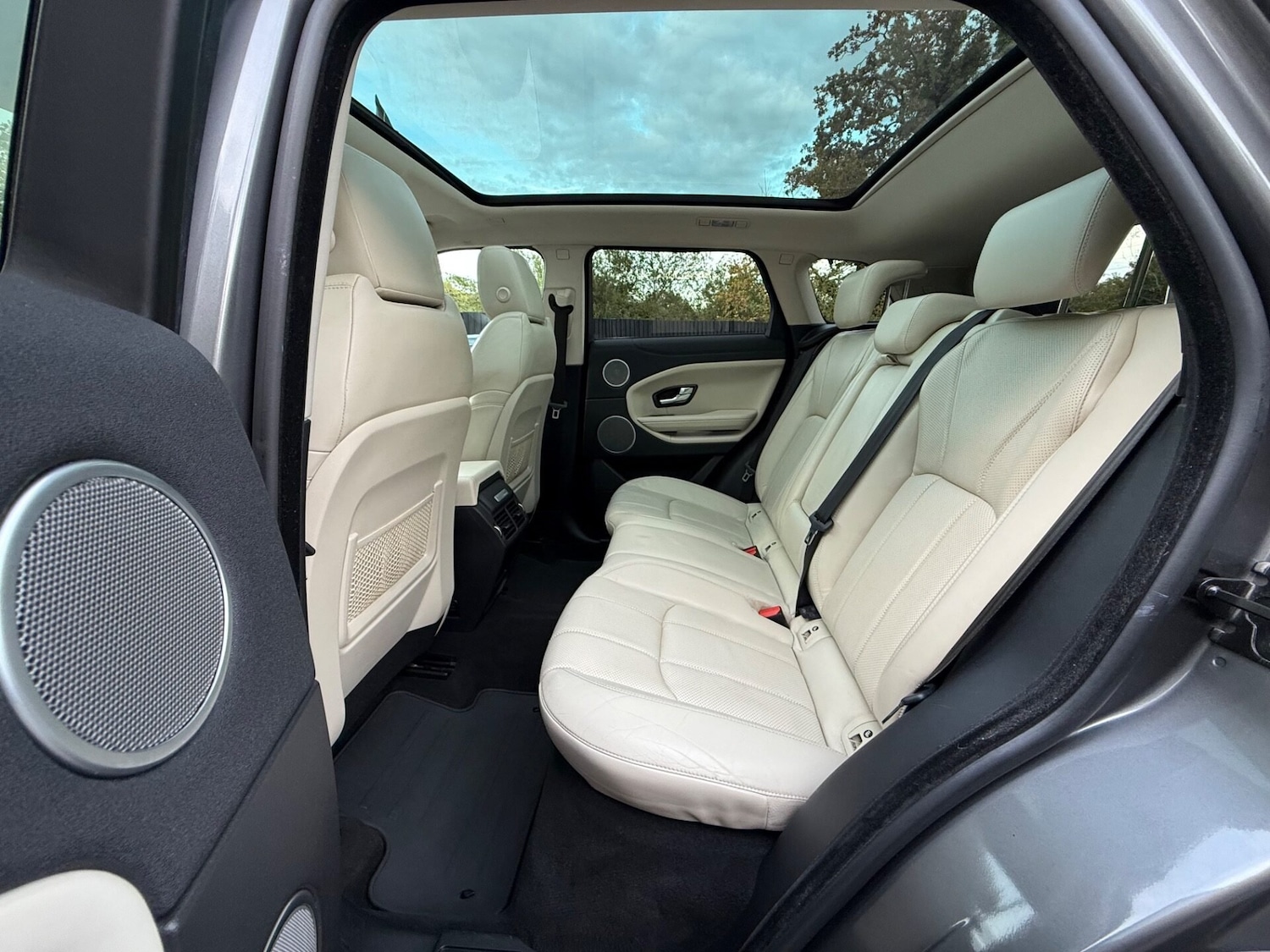 Used Land Rover Range Rover Evoque 2016 for sale - 76352360: Photo 19