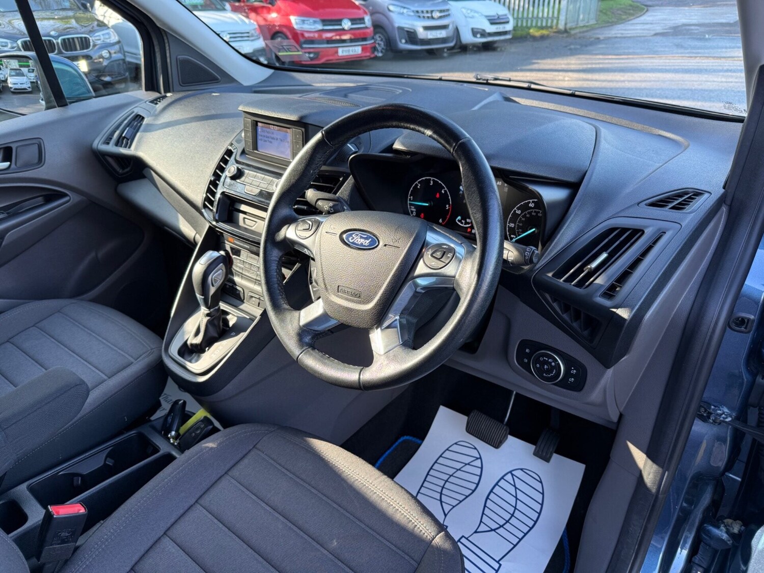 Used Ford Grand Tourneo Connect 2020 for sale - 77654370: Photo 15