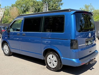 Used Volkswagen Transporter 2011 for sale - 79047337: Photo