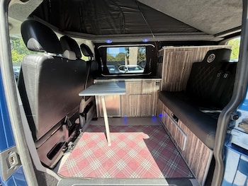 Used Volkswagen Transporter 2011 for sale - 79047337: Photo