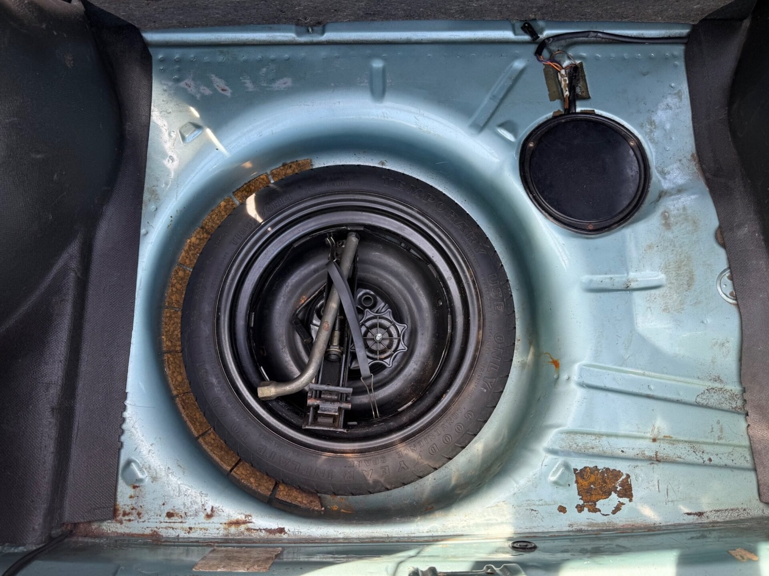 Vehicle 44