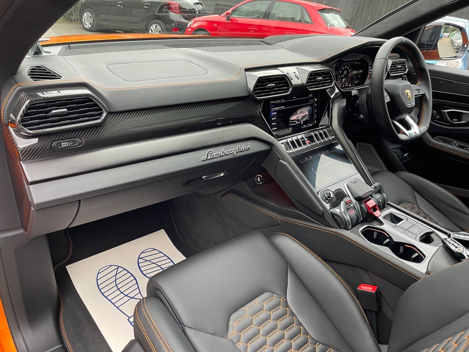 Used Lamborghini Urus 2022 for sale - 76750847: Photo 27