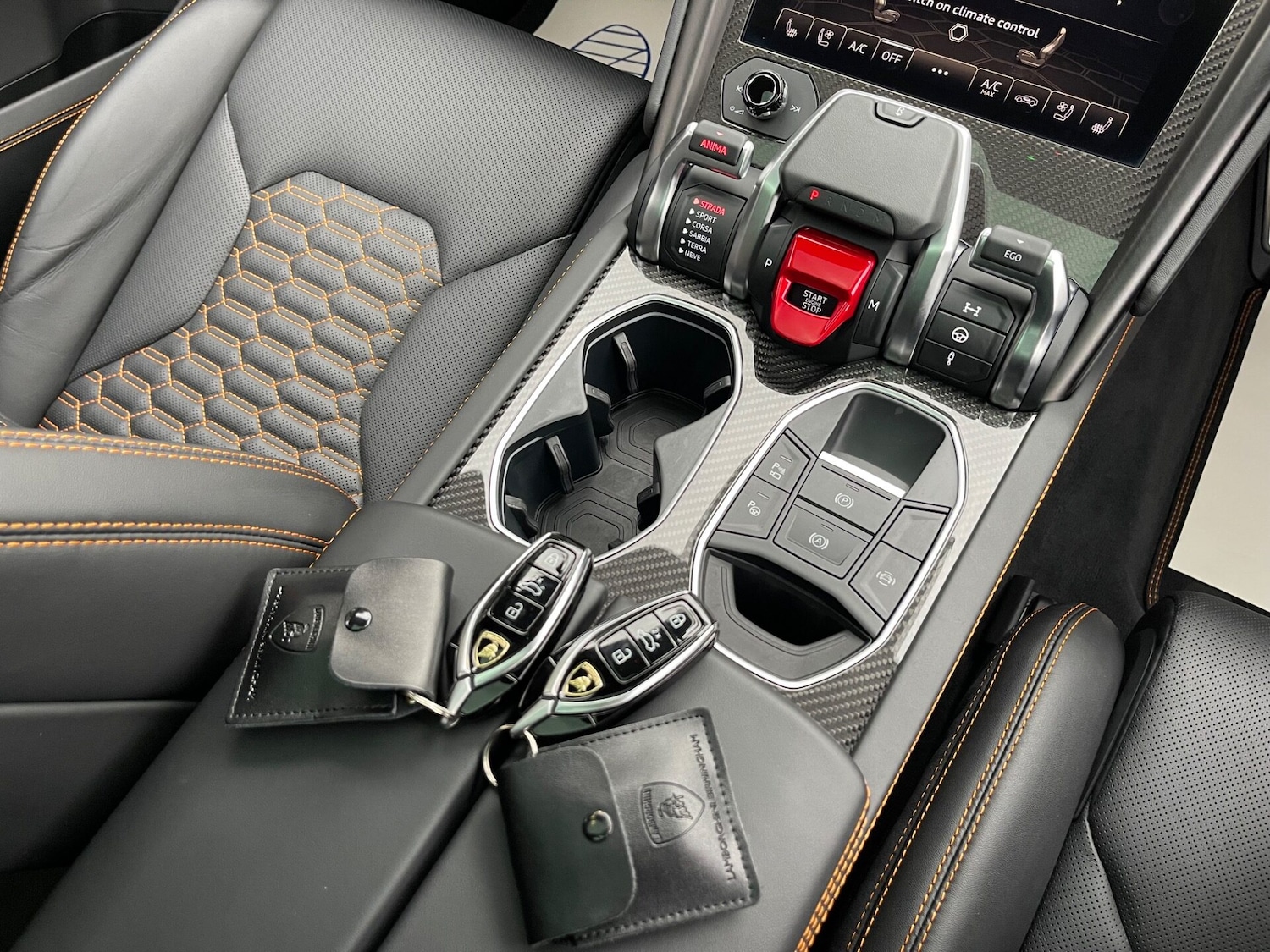 Used Lamborghini Urus 2022 for sale - 76750847: Photo 59