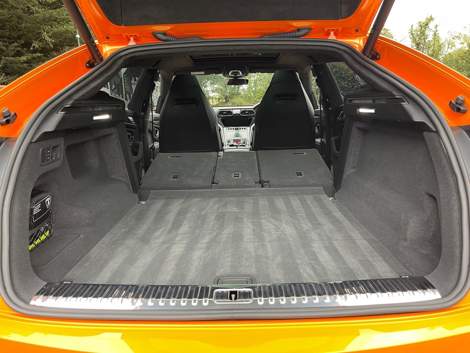 Used Lamborghini Urus 2022 for sale - 76750847: Photo 74