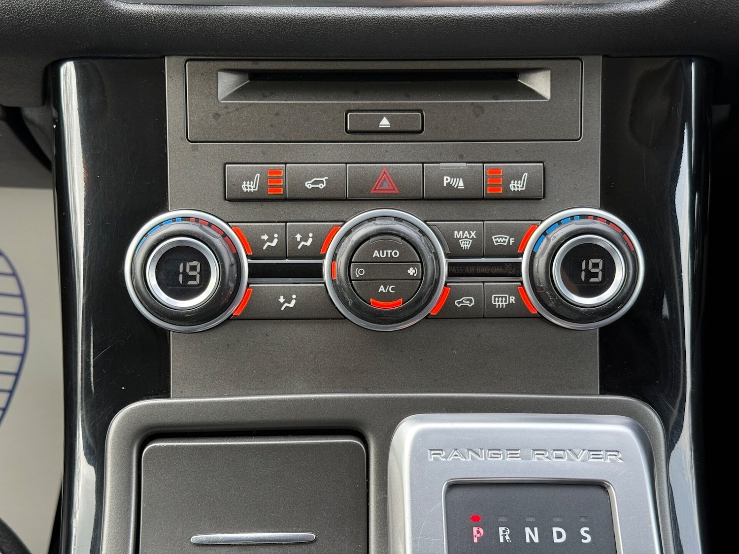 Used Land Rover Range Rover Sport 2013 for sale - 78201598: Photo 41