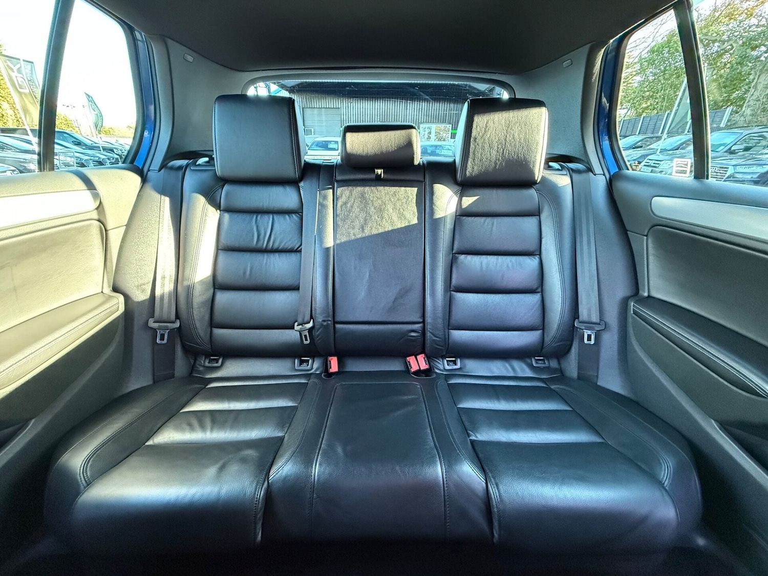 Used Volkswagen Golf 2012 for sale - 76762059: Photo 9