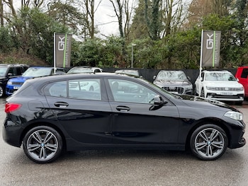 Used BMW 1 Series 2022 for sale - 77528212: Photo
