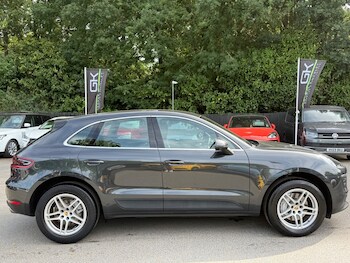Used Porsche Macan 2018 for sale - 75425490: Photo