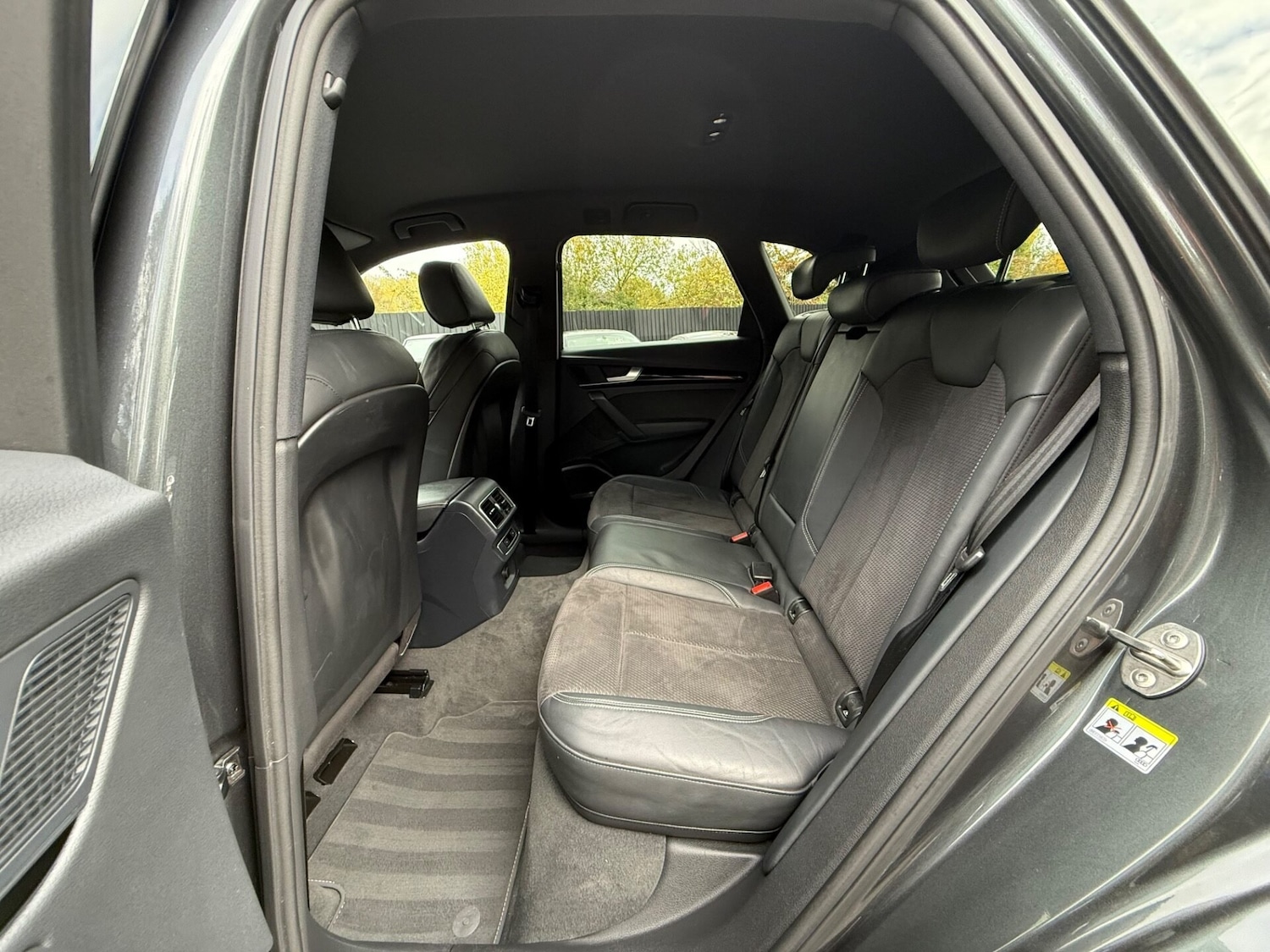 Used Audi Q5 2018 for sale - 76476854: Photo 28