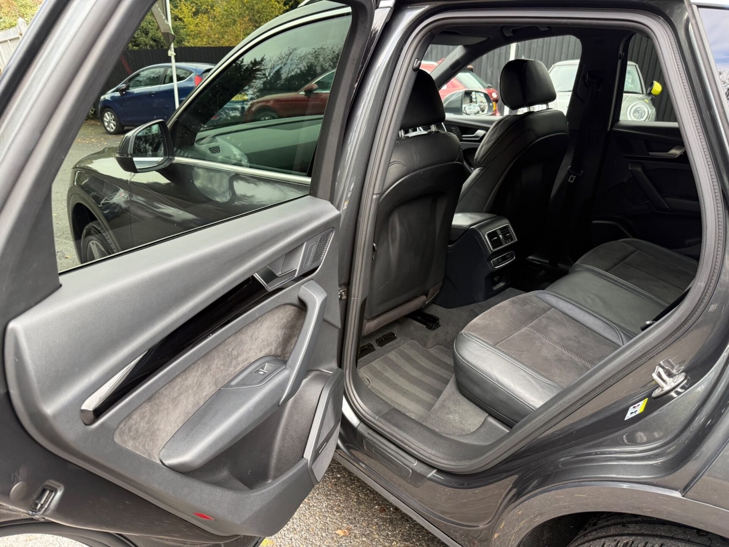 Used Audi Q5 2018 for sale - 76476854: Photo 30