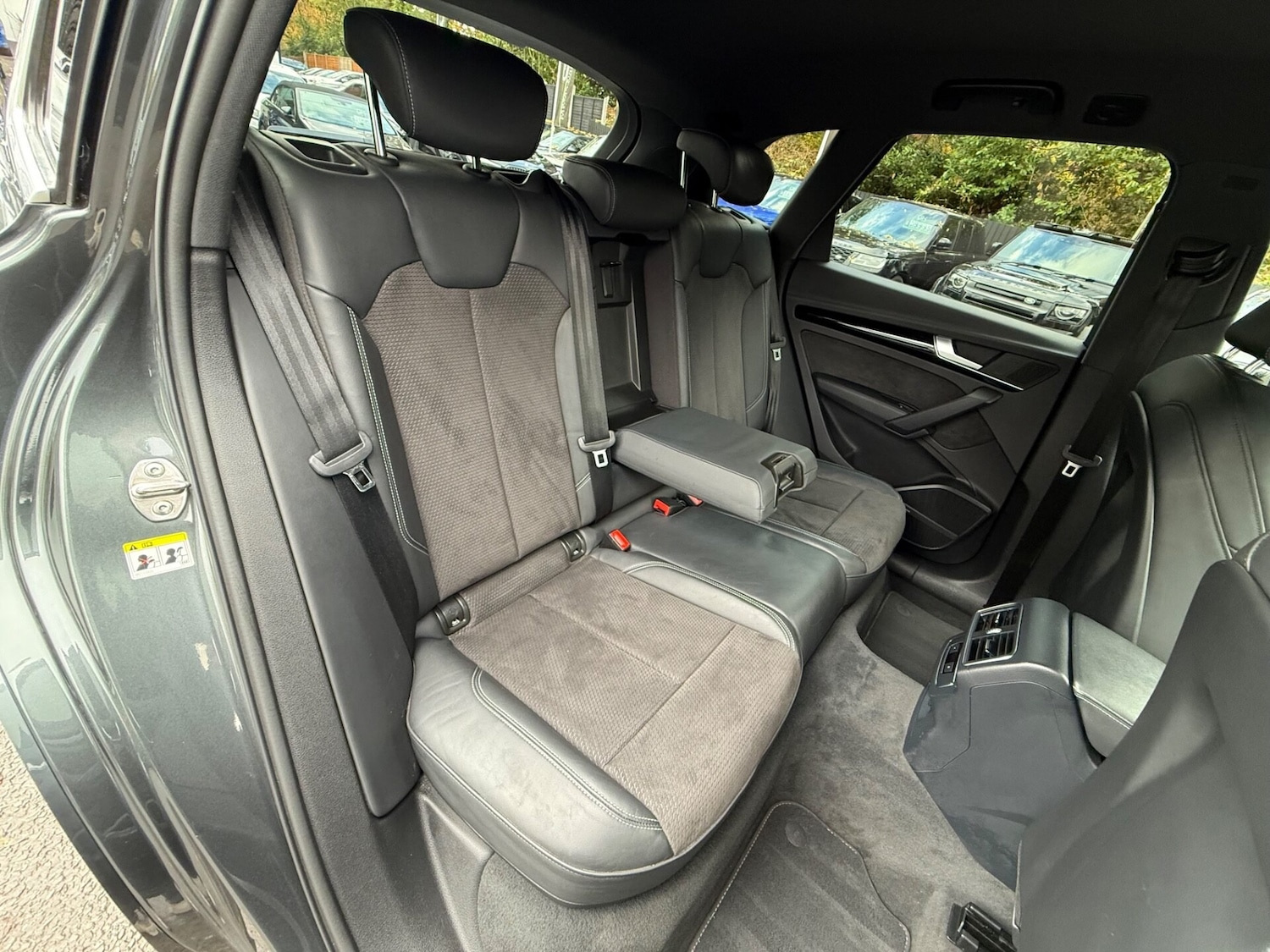 Used Audi Q5 2018 for sale - 76476854: Photo 33