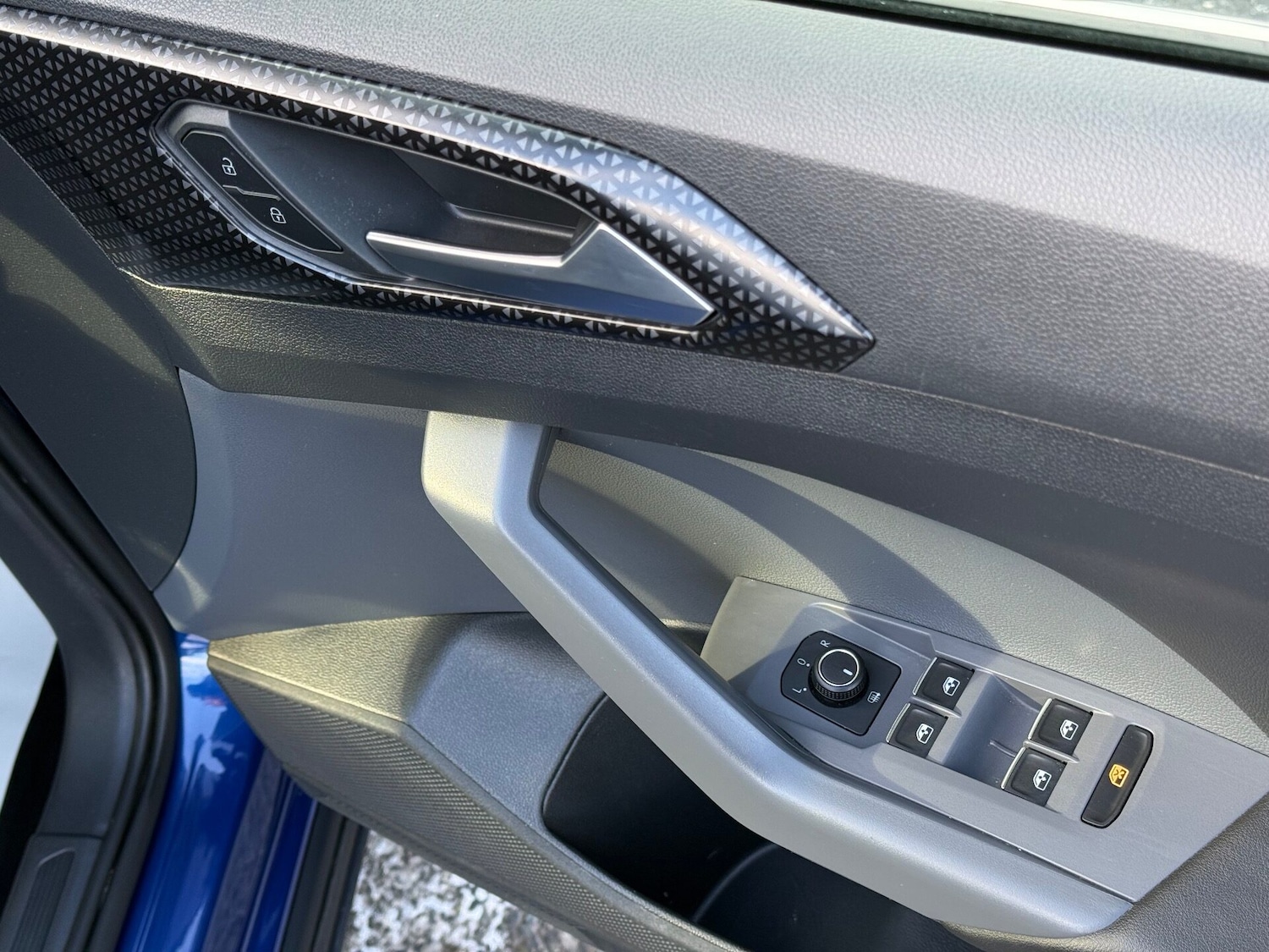 Used Volkswagen T-Cross 2021 for sale - 77117959: Photo 33