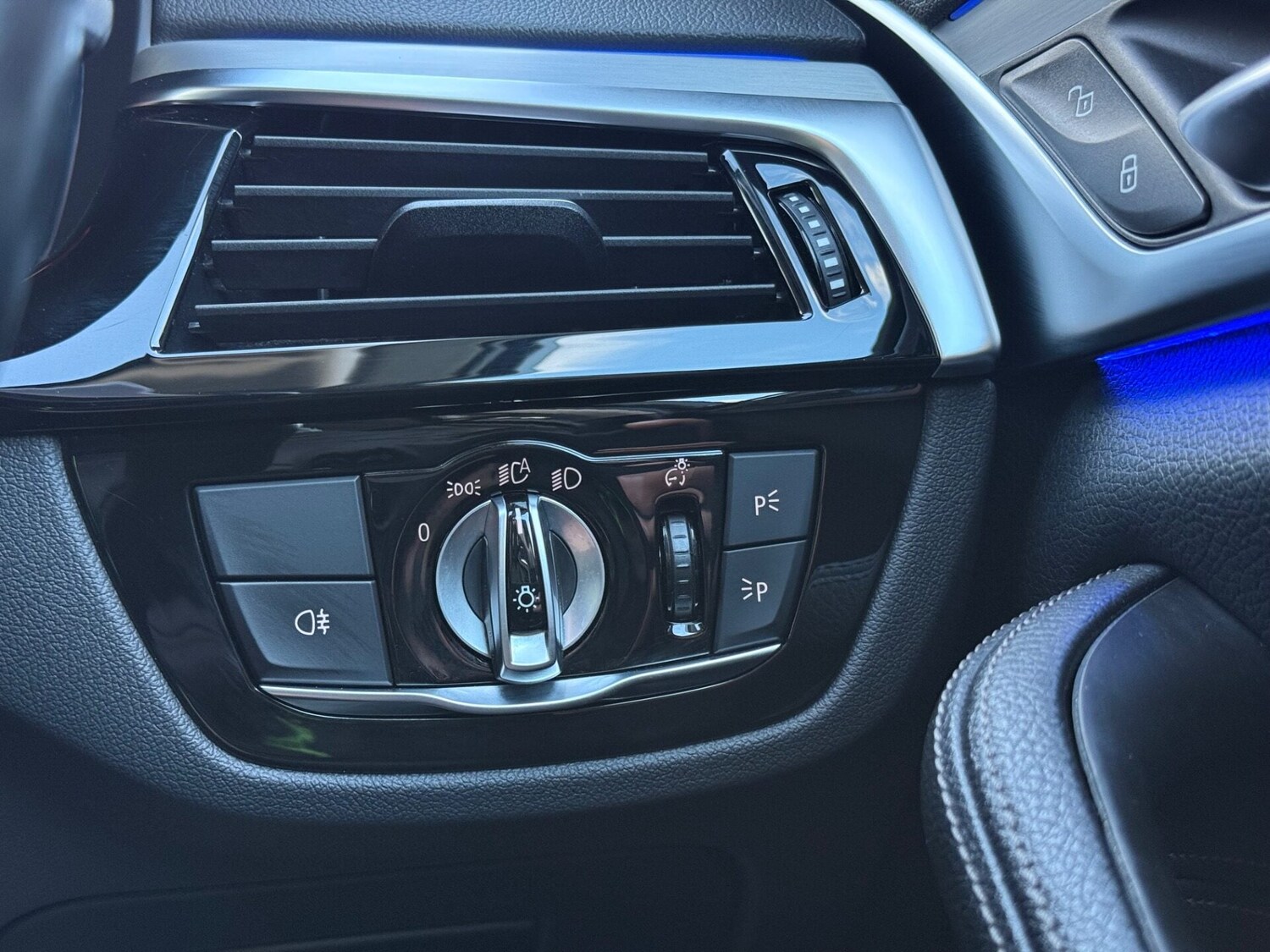 Used BMW 5 Series 2019 for sale - 78025551: Photo 51