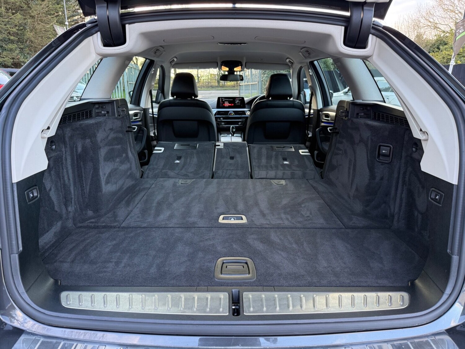 Used BMW 5 Series 2019 for sale - 78025551: Photo 55