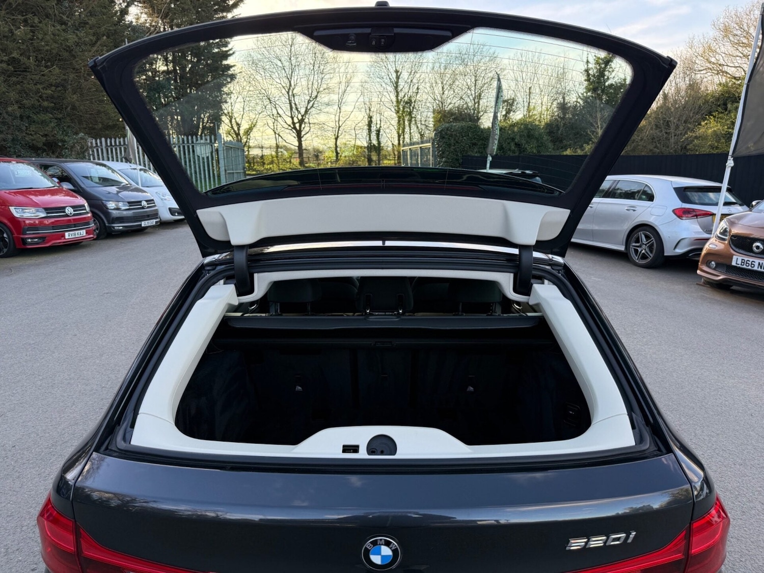 Used BMW 5 Series 2019 for sale - 78025551: Photo 57