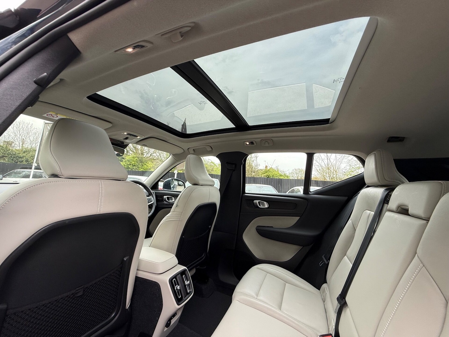 Used Volvo XC40 2020 for sale - 78201597: Photo 27