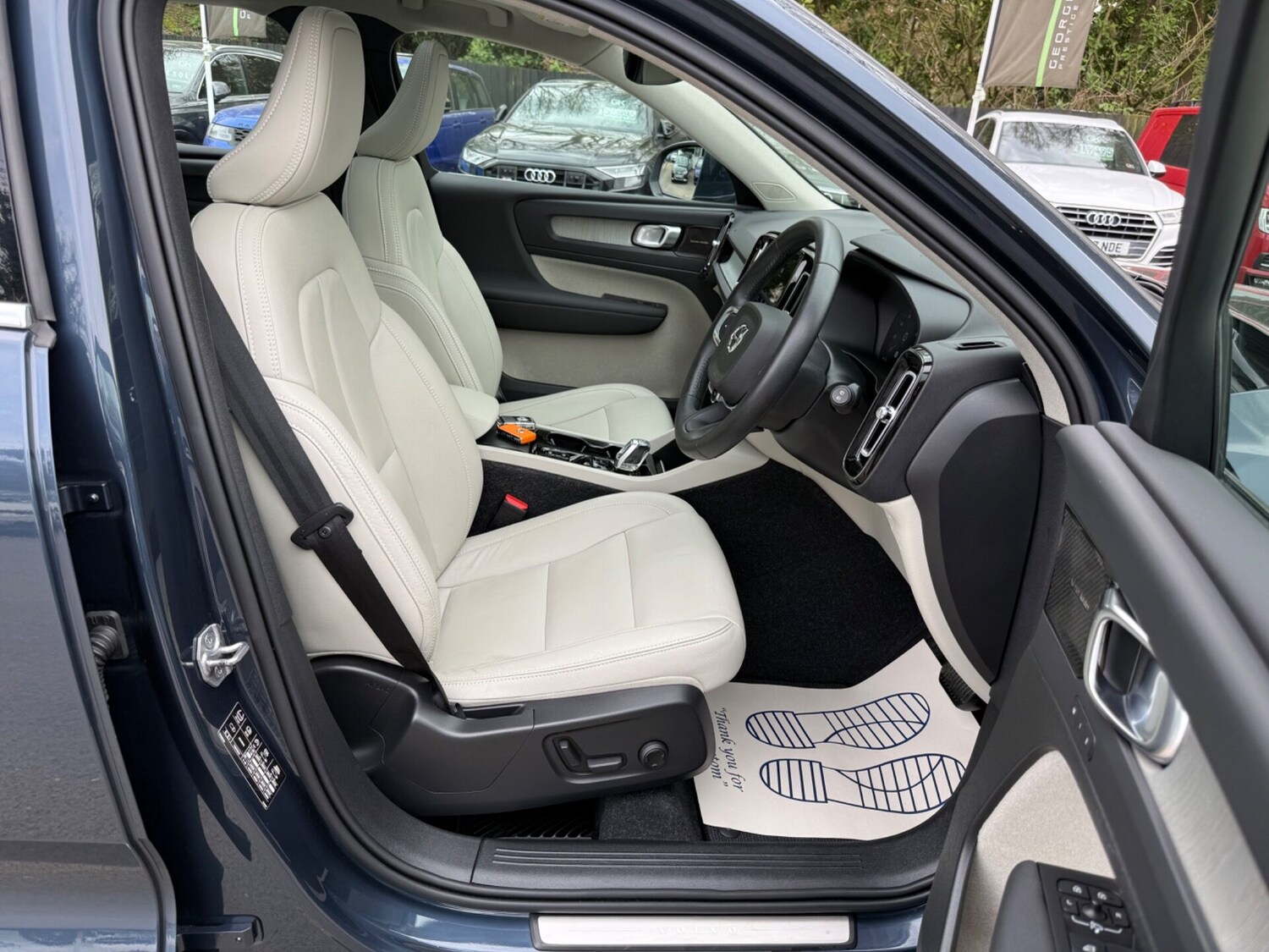 Used Volvo XC40 2020 for sale - 78201597: Photo 34