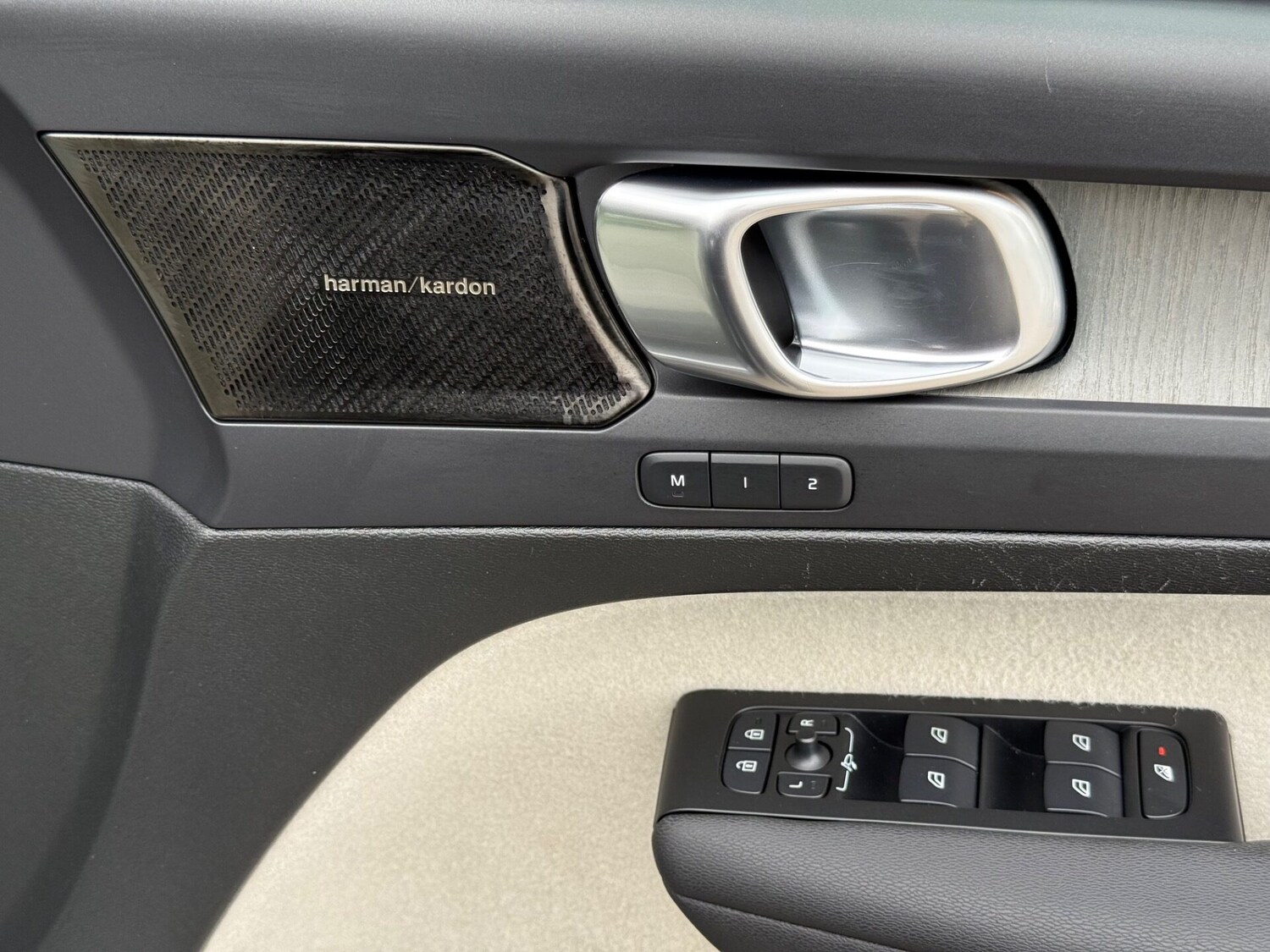 Used Volvo XC40 2020 for sale - 78201597: Photo 37