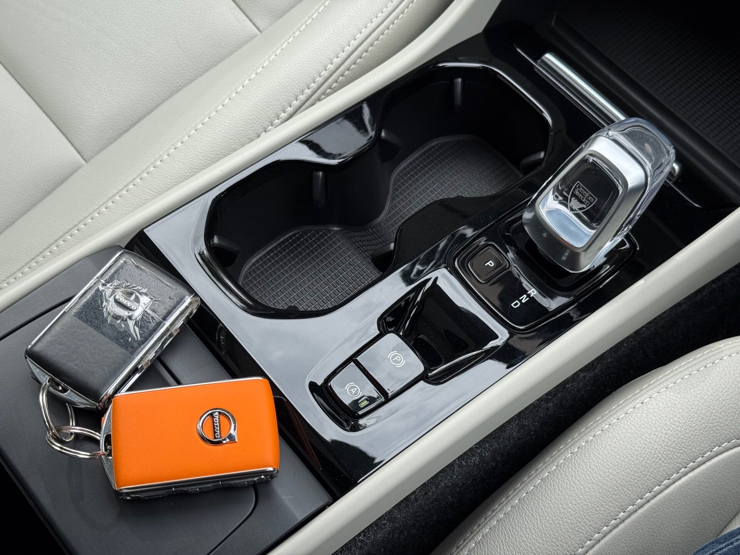 Used Volvo XC40 2020 for sale - 78201597: Photo 49