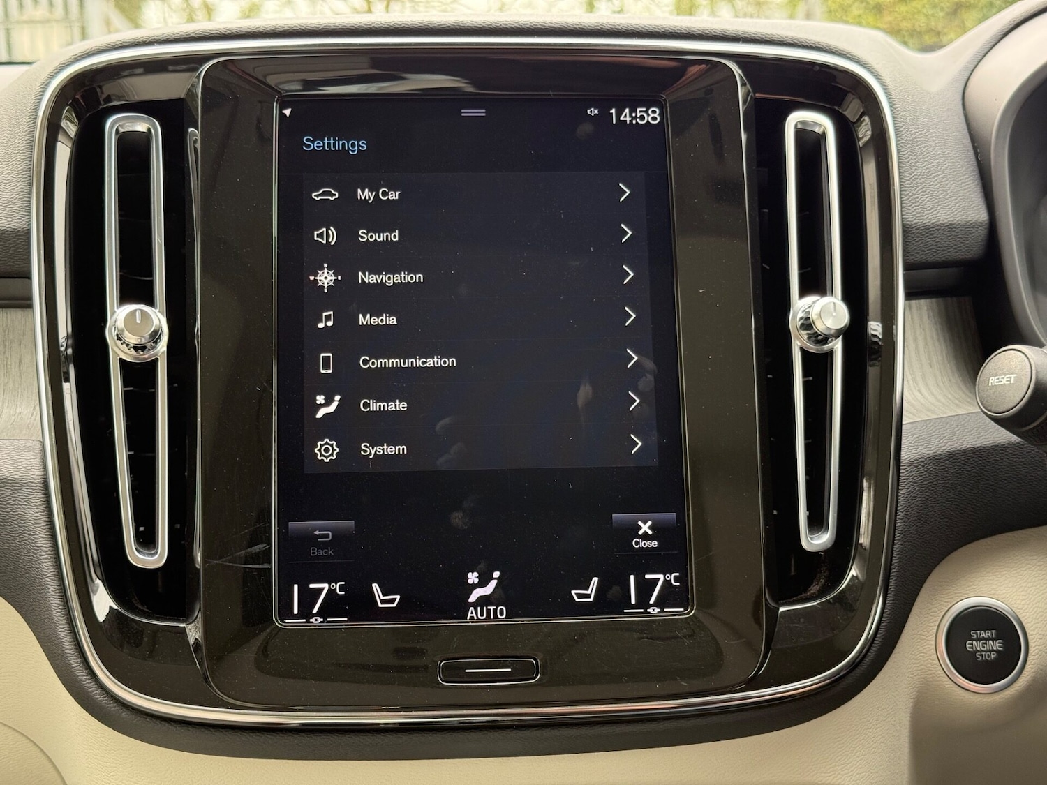 Used Volvo XC40 2020 for sale - 78201597: Photo 52