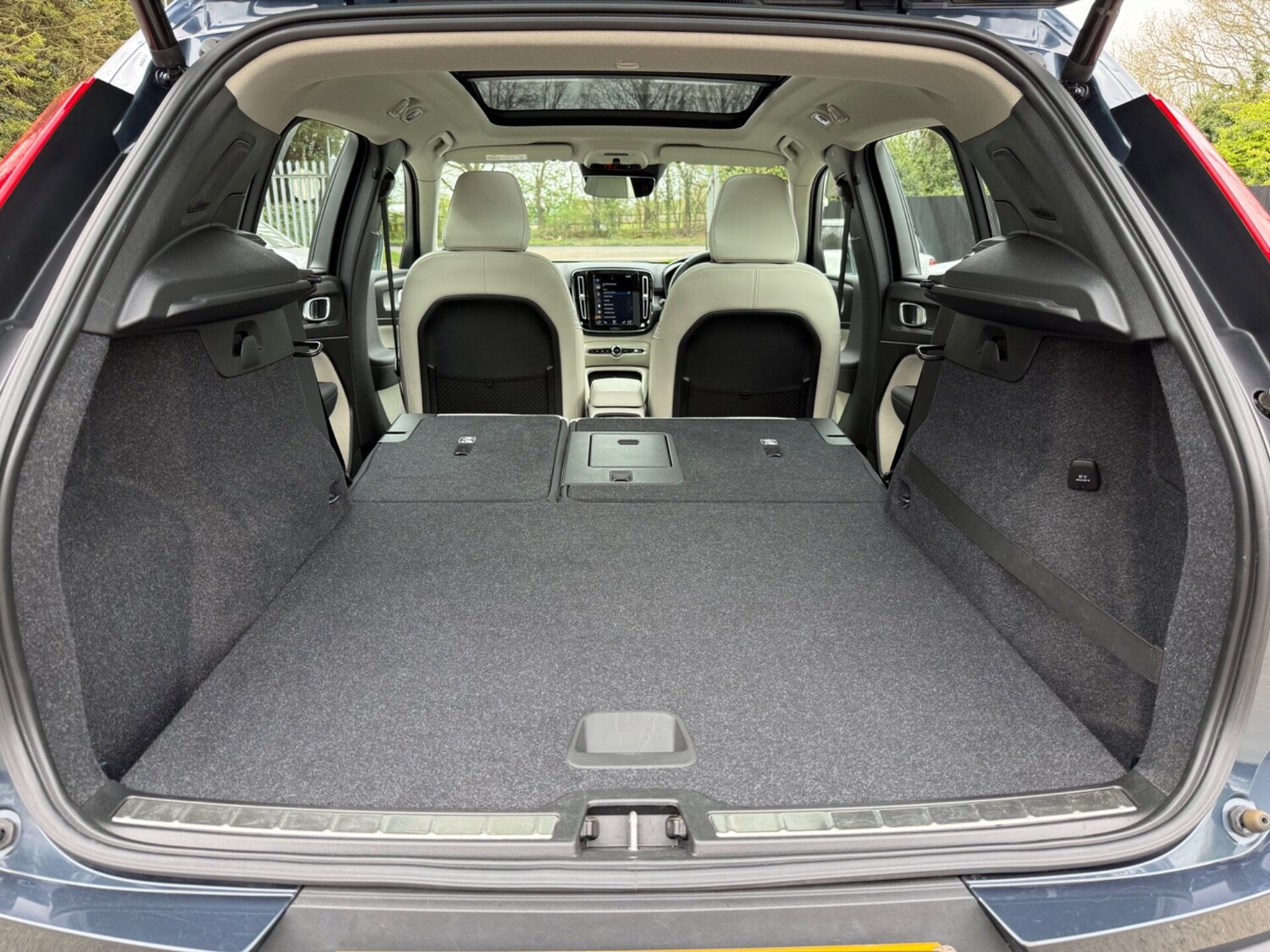 Used Volvo XC40 2020 for sale - 78201597: Photo 59