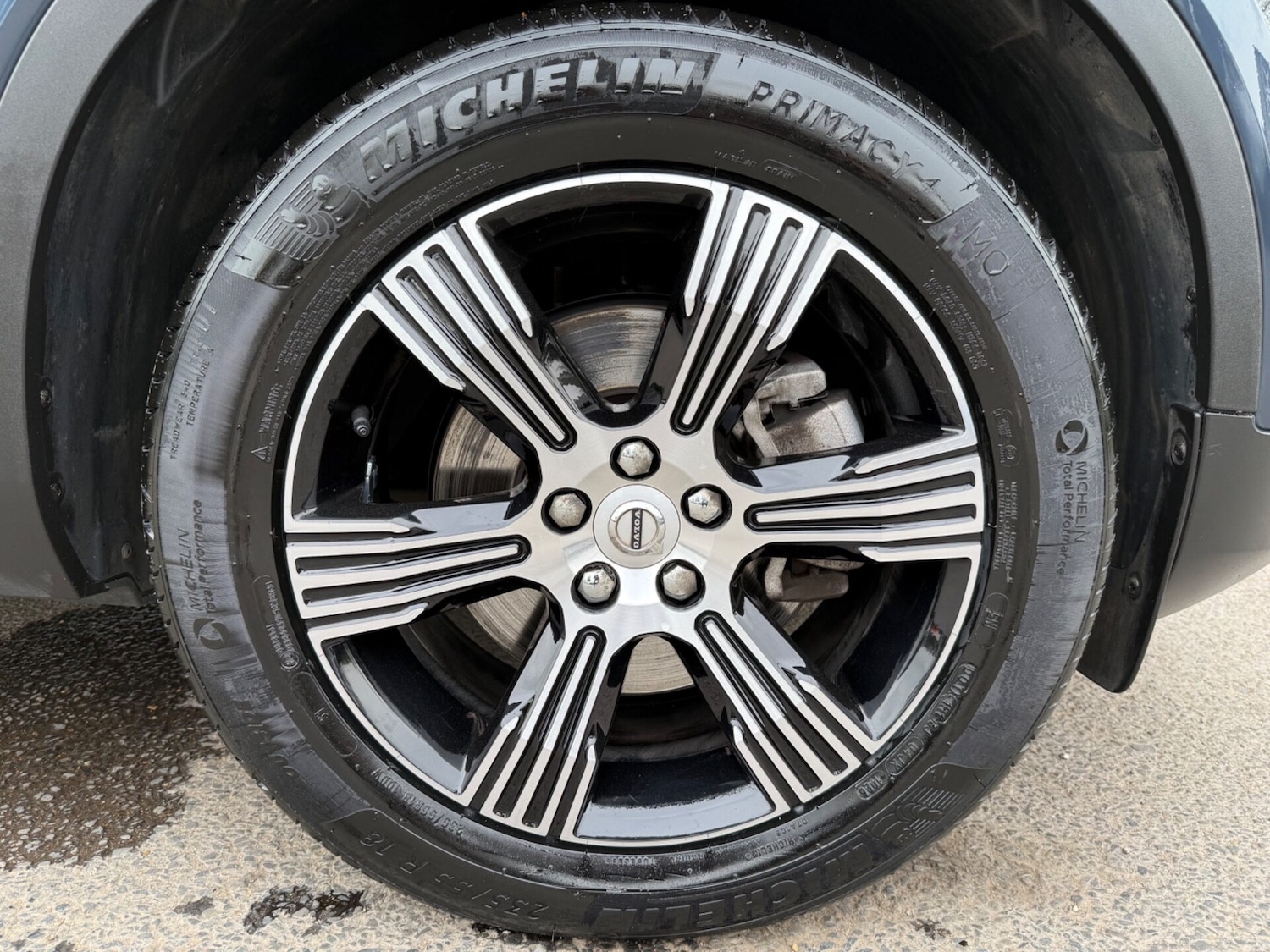 Used Volvo XC40 2020 for sale - 78201597: Photo 65