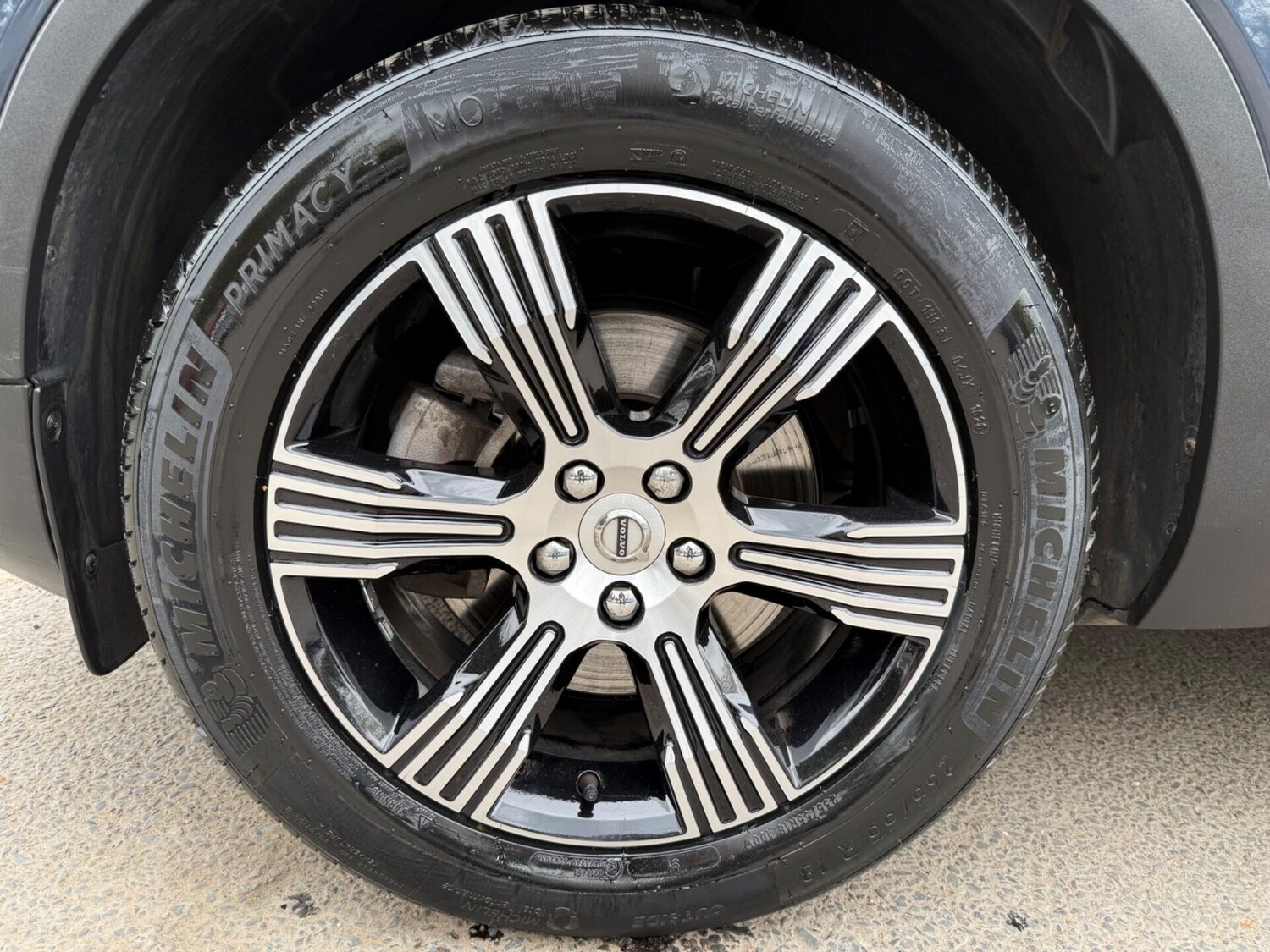 Used Volvo XC40 2020 for sale - 78201597: Photo 68