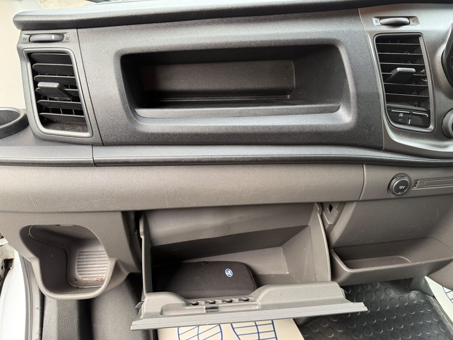 Used Ford Transit 2020 for sale - 76748083: Photo 38