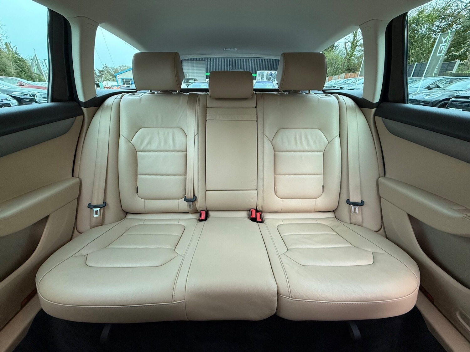 Used Volkswagen Passat 2014 for sale - 78218069: Photo 11