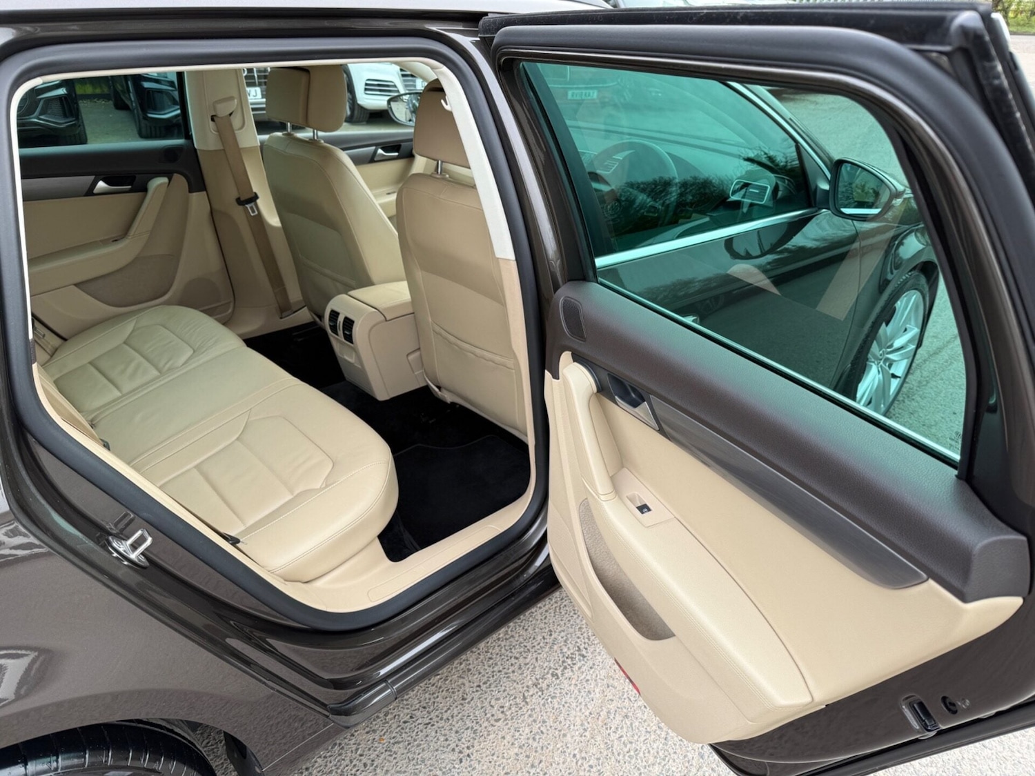 Used Volkswagen Passat 2014 for sale - 78218069: Photo 27