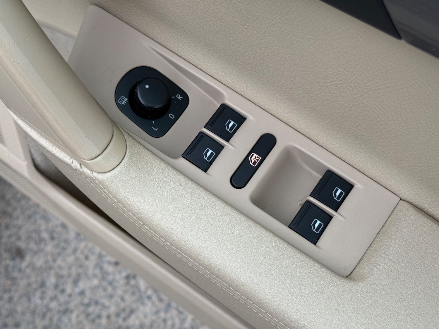 Used Volkswagen Passat 2014 for sale - 78218069: Photo 33