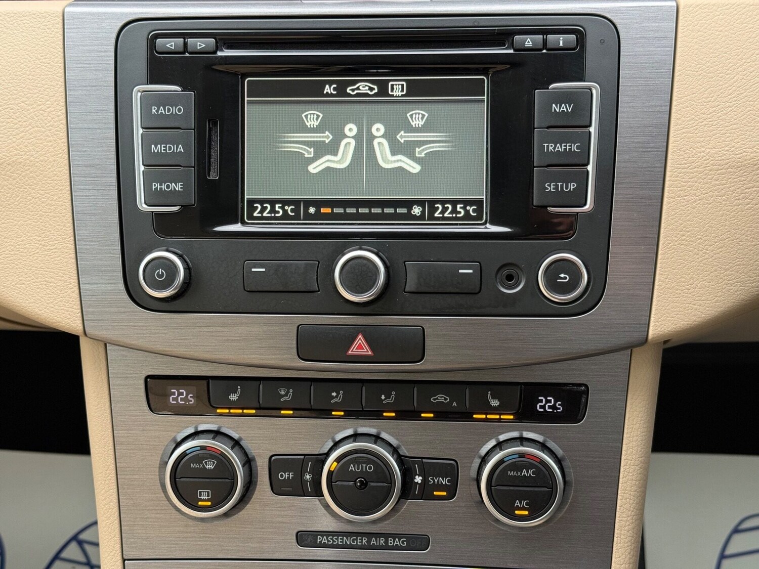 Used Volkswagen Passat 2014 for sale - 78218069: Photo 35