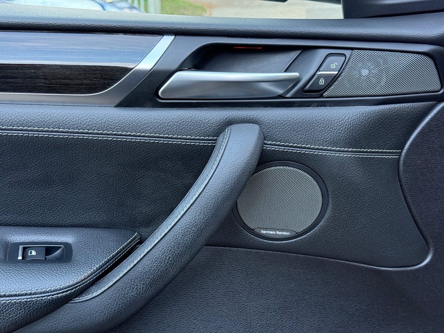 Used BMW X4 2017 for sale - 77365477: Photo 23