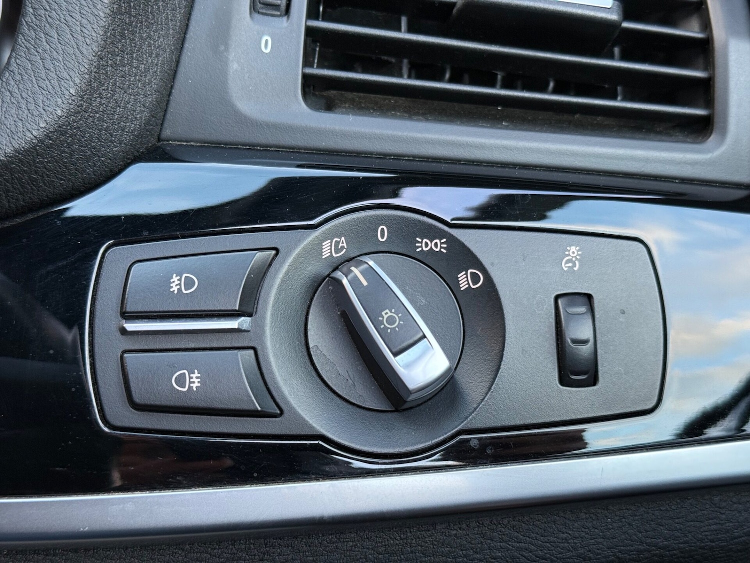 Used BMW X4 2017 for sale - 77365477: Photo 43