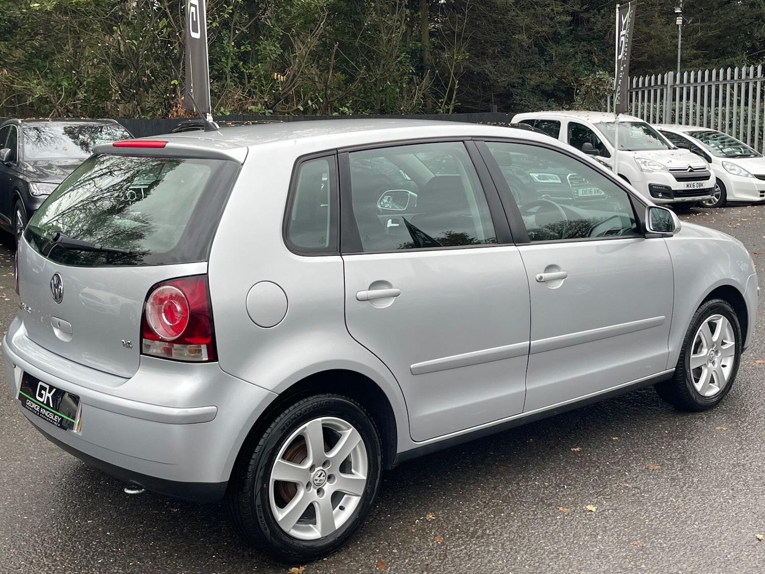 Used Volkswagen Polo 2008 for sale - 76762051: Photo 6