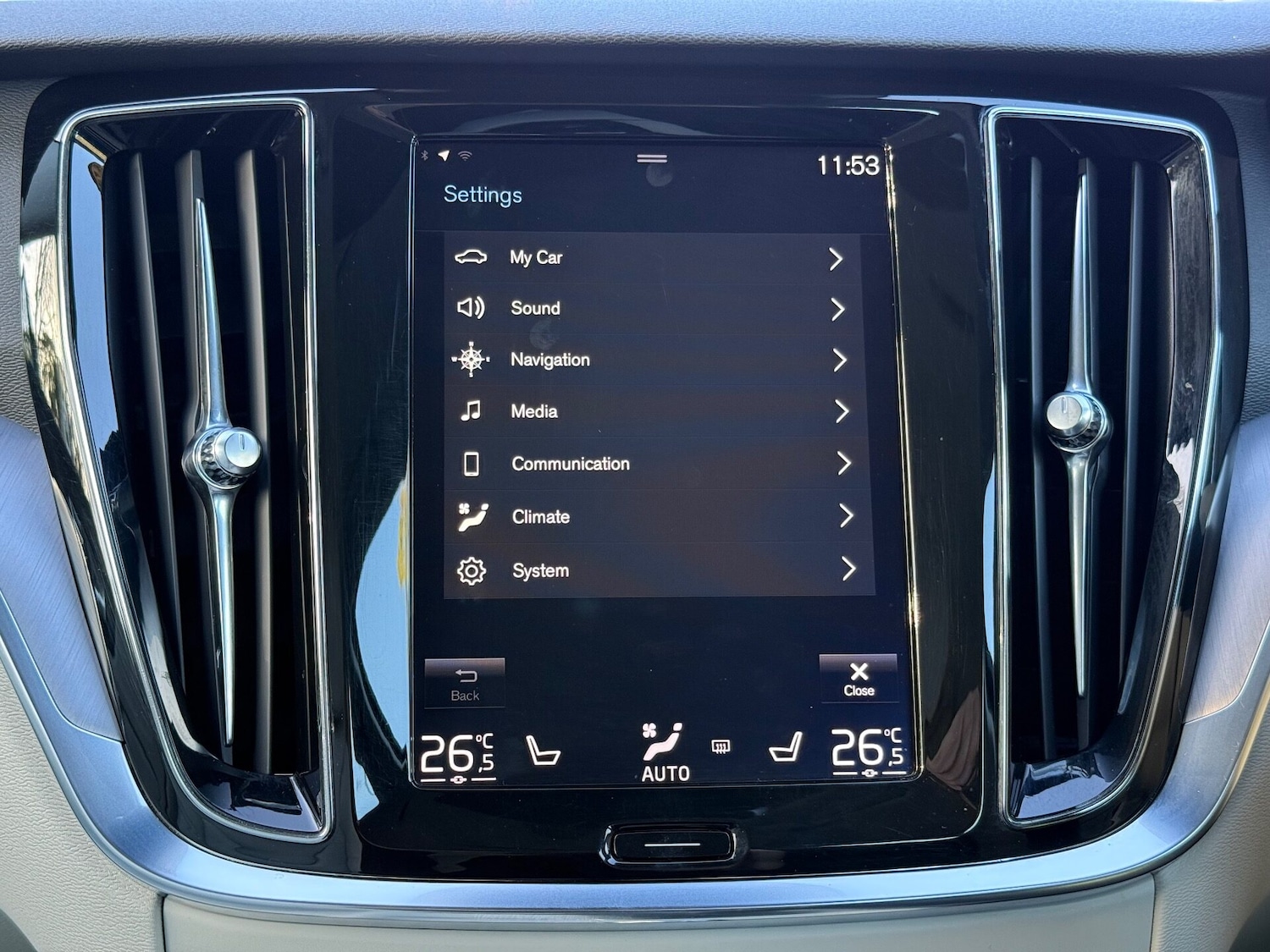 Used Volvo V60 2018 for sale - 77006568: Photo 41