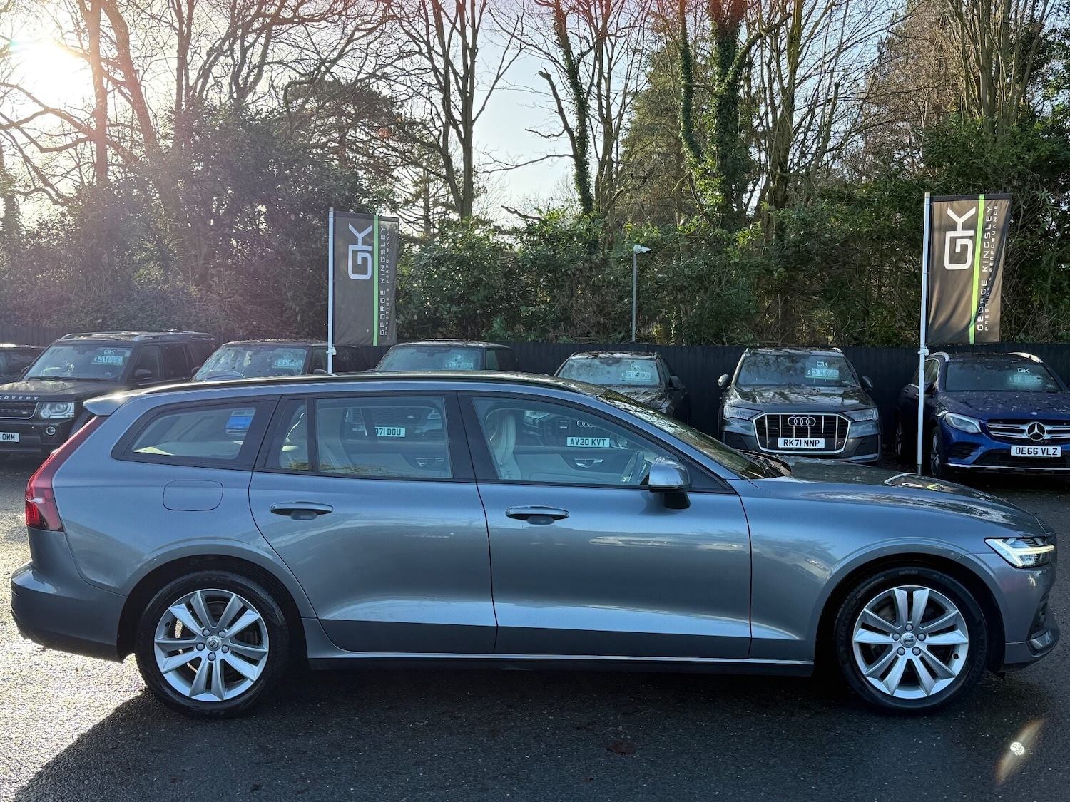 Used Volvo V60 2018 for sale - 77006568: Photo 5