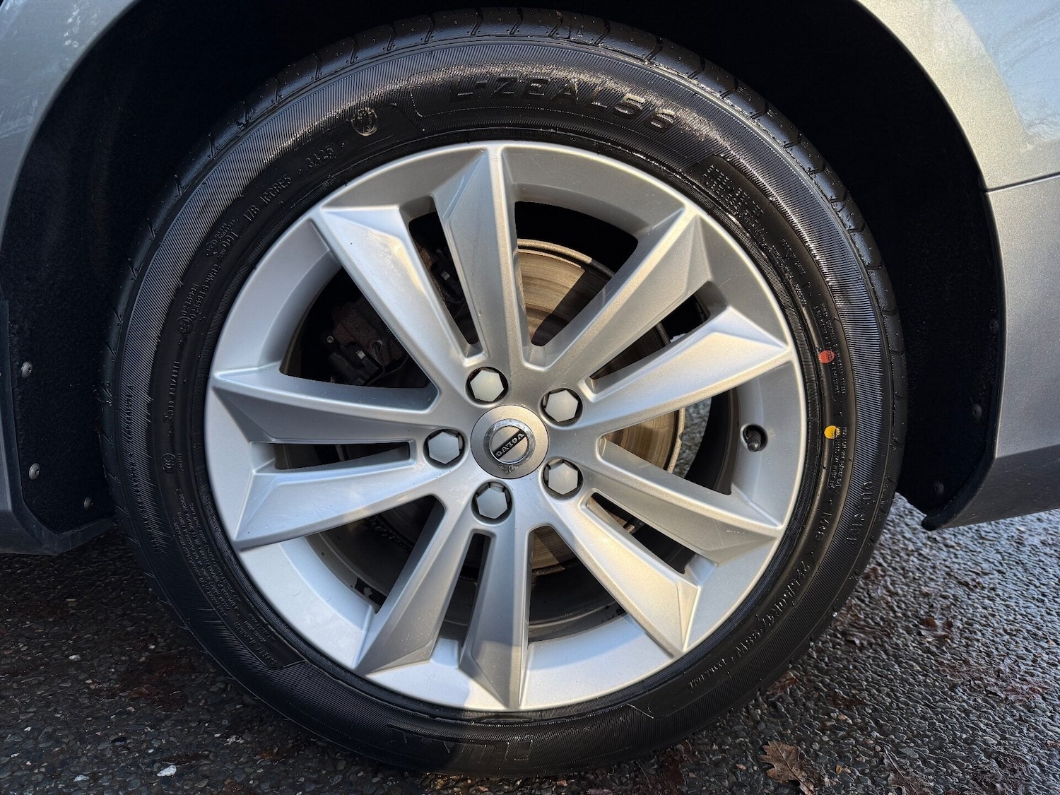 Used Volvo V60 2018 for sale - 77006568: Photo 60