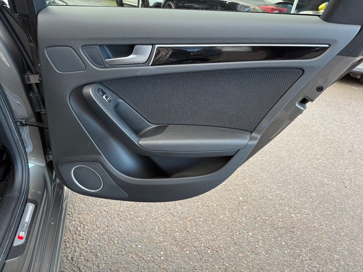 Used Audi A4 2013 for sale - 77164720: Photo 24