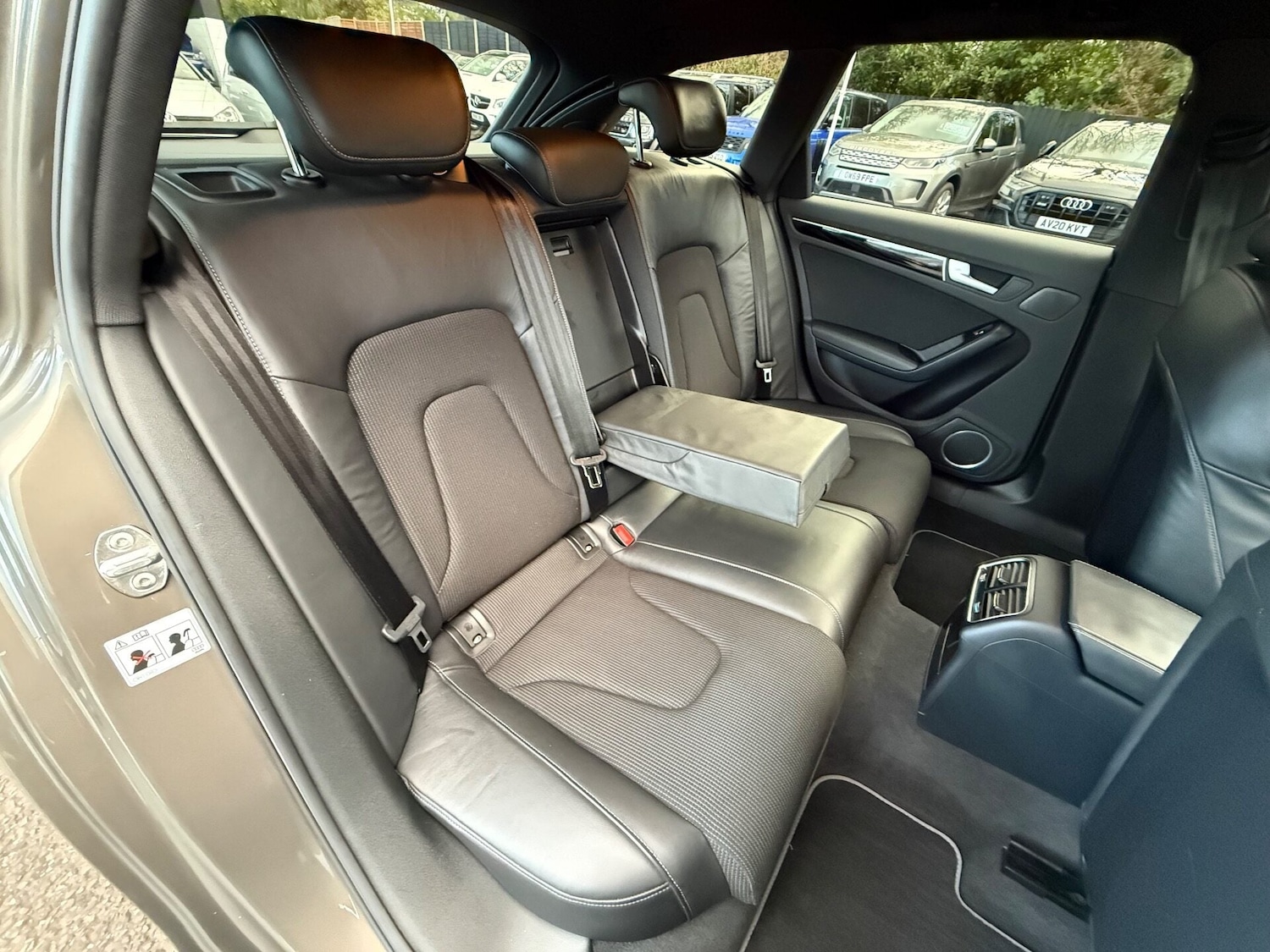 Used Audi A4 2013 for sale - 77164720: Photo 26