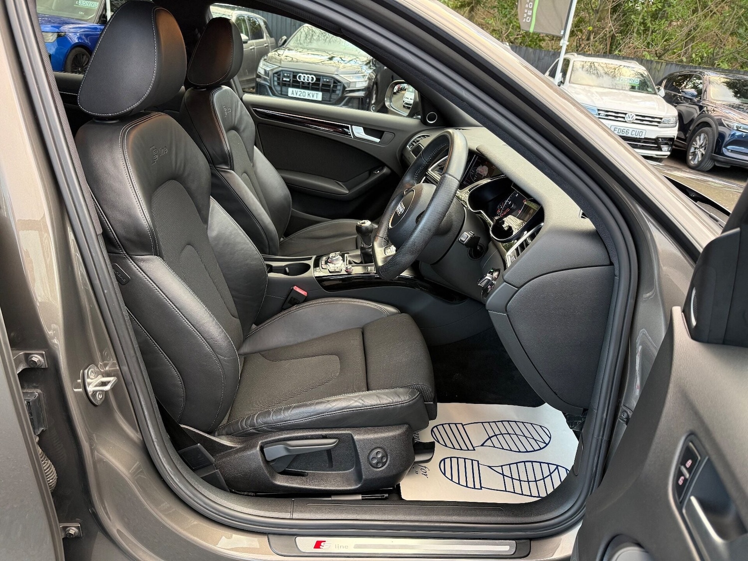 Used Audi A4 2013 for sale - 77164720: Photo 28